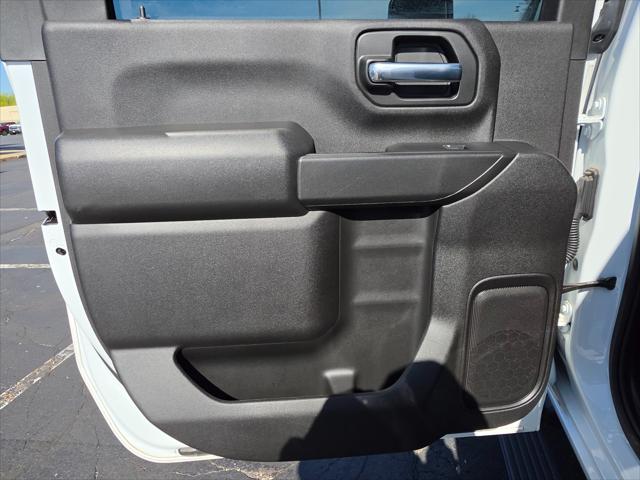2025 Chevrolet Silverado 2500HD 4WD Crew Cab Standard Bed Custom