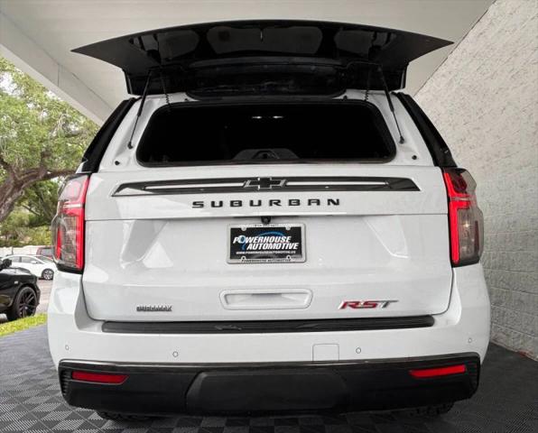 2022 Chevrolet Suburban 4WD RST