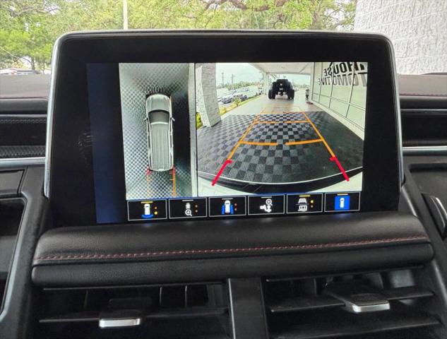 2022 Chevrolet Suburban 4WD RST