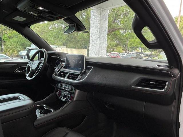 2022 Chevrolet Suburban 4WD RST