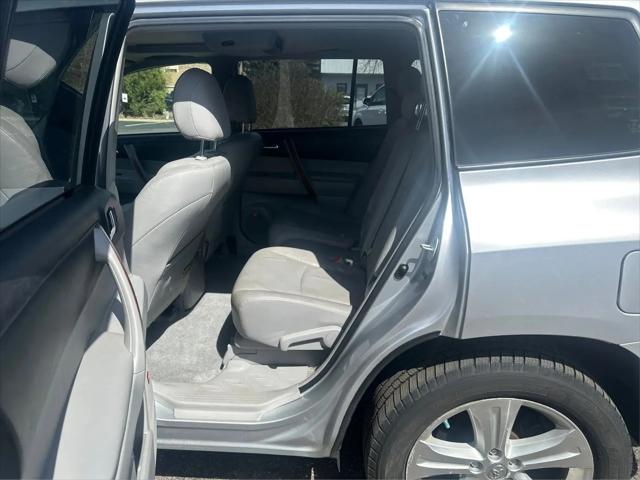 2010 Toyota Highlander Limited V6