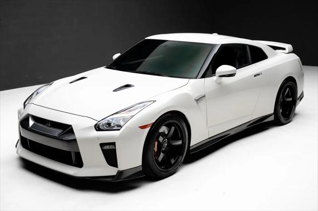 2019 Nissan GT-R Premium