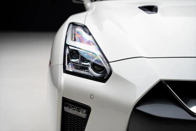 2019 Nissan GT-R Premium