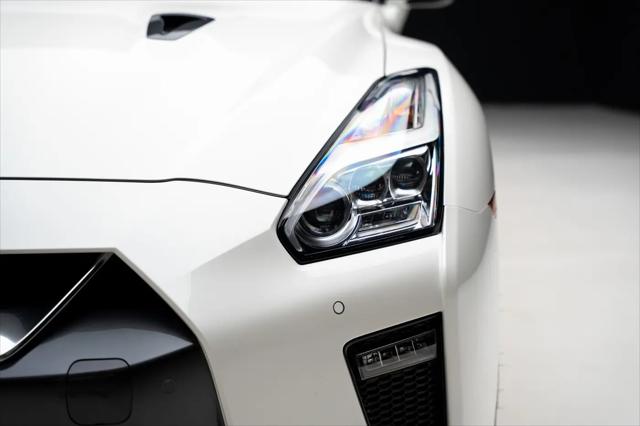 2019 Nissan GT-R Premium