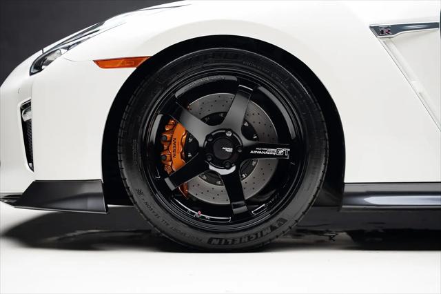 2019 Nissan GT-R Premium