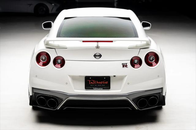 2019 Nissan GT-R Premium