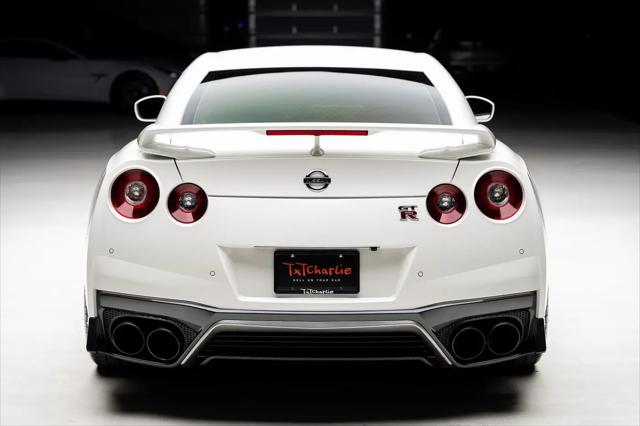 2019 Nissan GT-R Premium