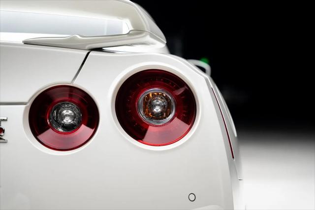 2019 Nissan GT-R Premium