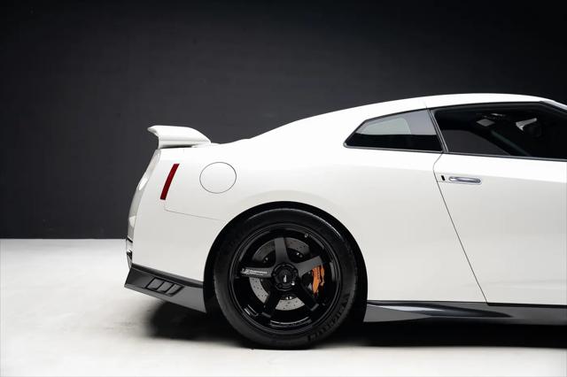 2019 Nissan GT-R Premium