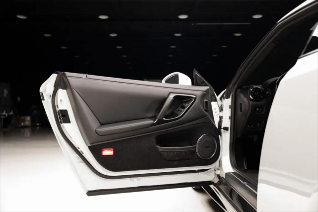 2019 Nissan GT-R Premium