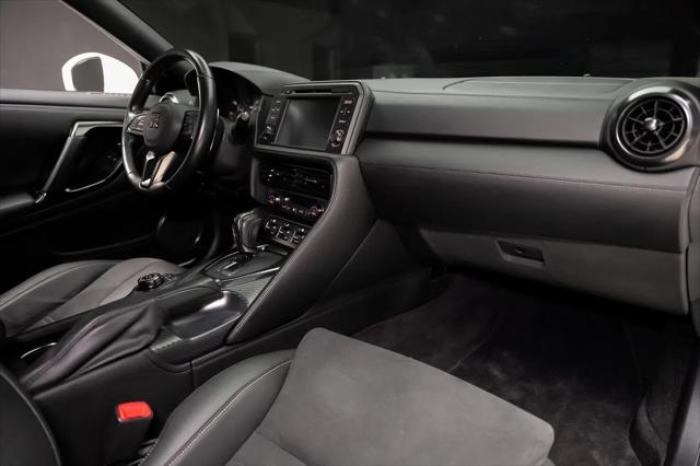 2019 Nissan GT-R Premium