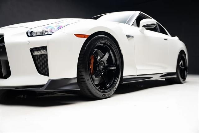 2019 Nissan GT-R Premium