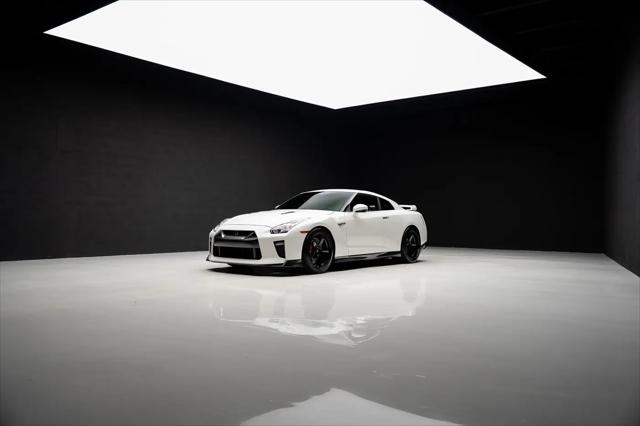 2019 Nissan GT-R Premium