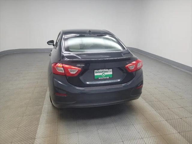 2017 Chevrolet Cruze LT Auto