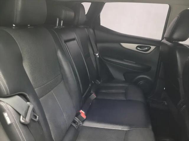 2020 Nissan Rogue Sport SL FWD Xtronic CVT