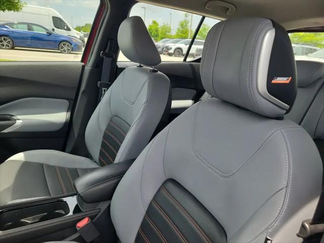 2023 Nissan Kicks SR Xtronic CVT