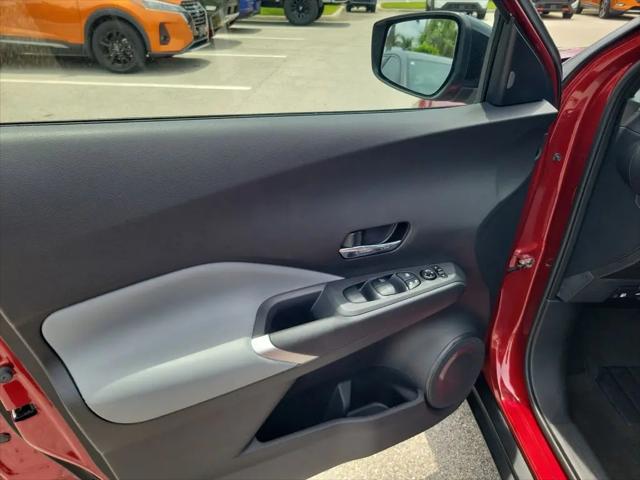 2023 Nissan Kicks SR Xtronic CVT