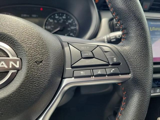2023 Nissan Kicks SR Xtronic CVT