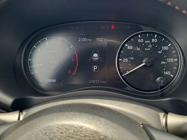 2023 Nissan Kicks SR Xtronic CVT