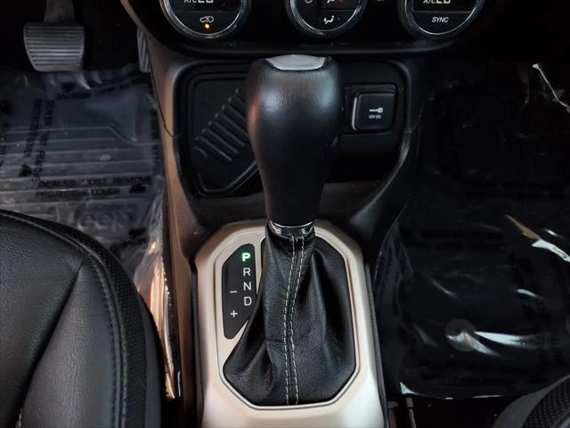 2017 Jeep Renegade Limited FWD