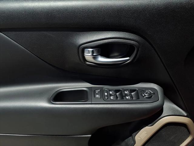 2017 Jeep Renegade Limited FWD