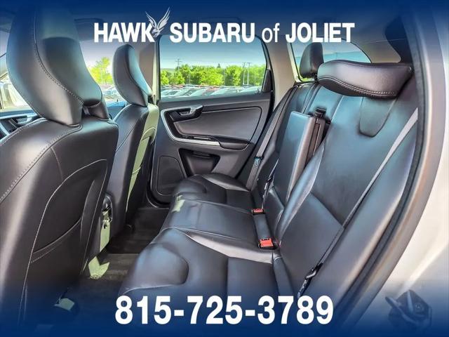 2015 Volvo XC60 T6 Platinum