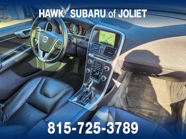 2015 Volvo XC60 T6 Platinum