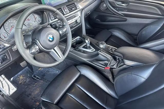 2015 BMW M4 Standard