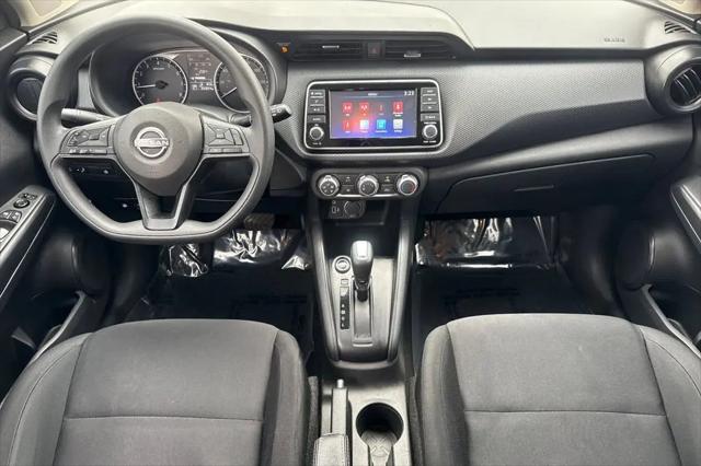 2023 Nissan Kicks S Xtronic CVT