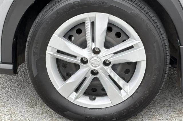 2023 Nissan Kicks S Xtronic CVT