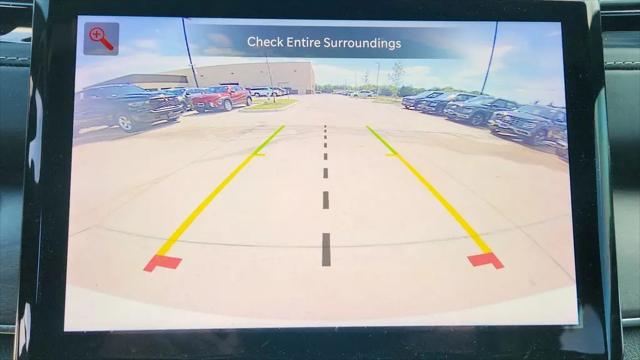 2023 Jeep Grand Cherokee Overland 4x2