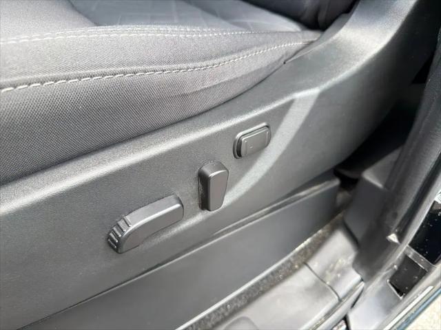 2025 Nissan Frontier King Cab SV 4x2