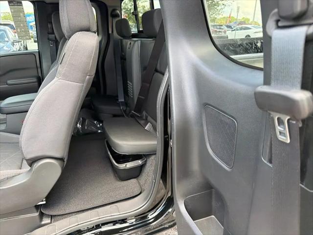 2025 Nissan Frontier King Cab SV 4x2