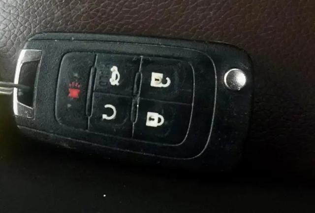 2016 Chevrolet Cruze Limited LTZ Auto