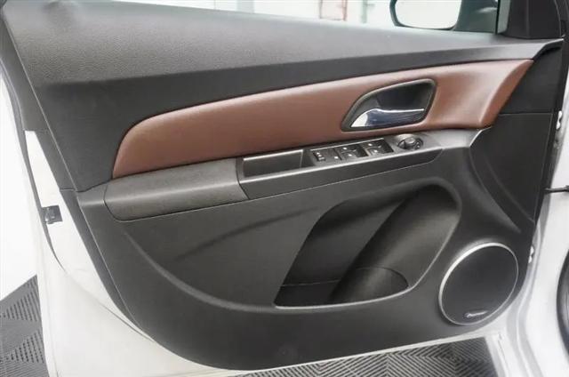 2016 Chevrolet Cruze Limited LTZ Auto