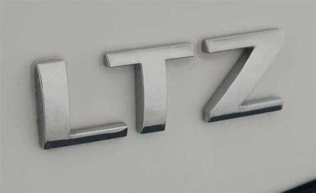 2016 Chevrolet Cruze Limited LTZ Auto
