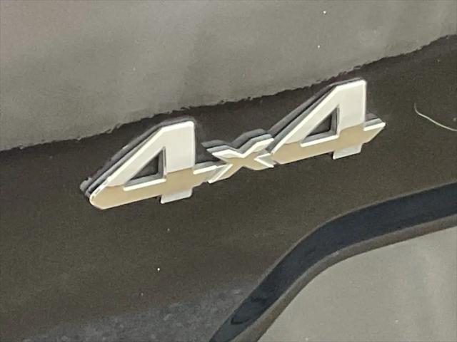 2016 Toyota Tundra SR5 5.7L V8