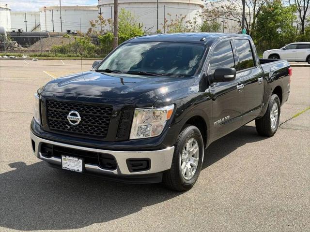 2019 Nissan Titan SV