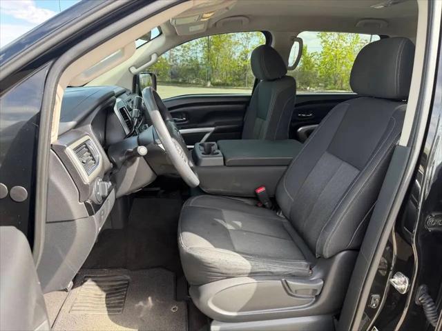 2019 Nissan Titan SV