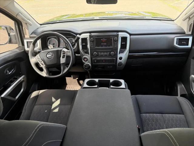 2019 Nissan Titan SV