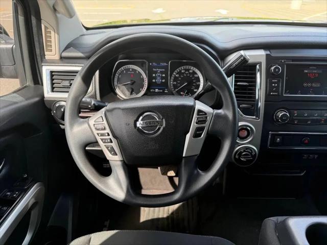 2019 Nissan Titan SV