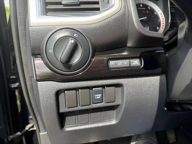 2019 Nissan Titan SV