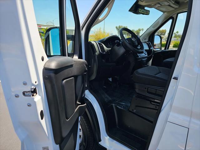 2025 Ram ProMaster Cargo Van SLT+  High Roof 136" WB