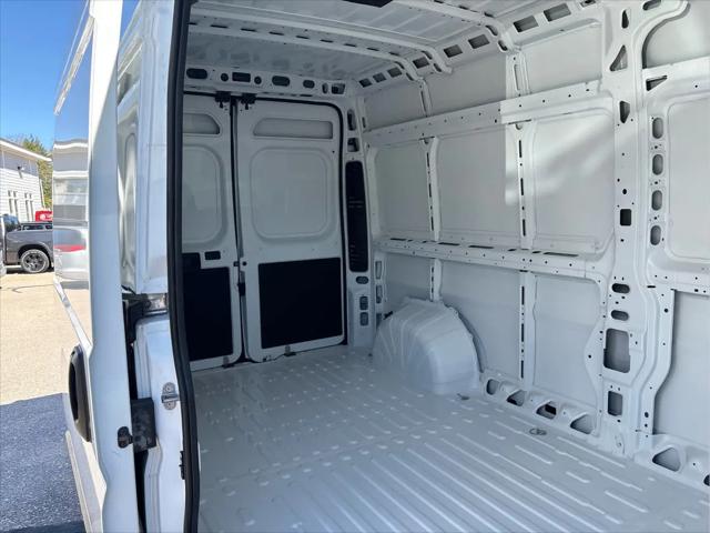 2025 Ram ProMaster Cargo Van Tradesman High Roof 159" WB w/Pass Seat