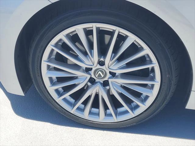 2024 Lexus IS 300 IS 300