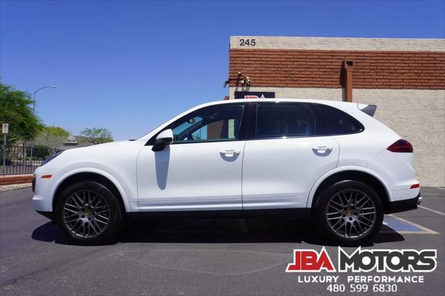 2017 Porsche Cayenne Platinum Edition