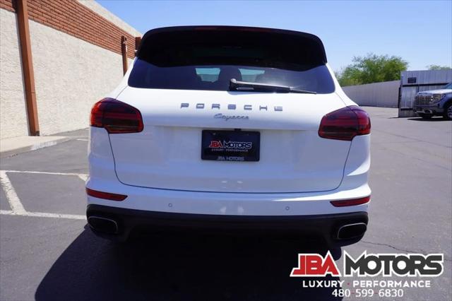 2017 Porsche Cayenne Platinum Edition