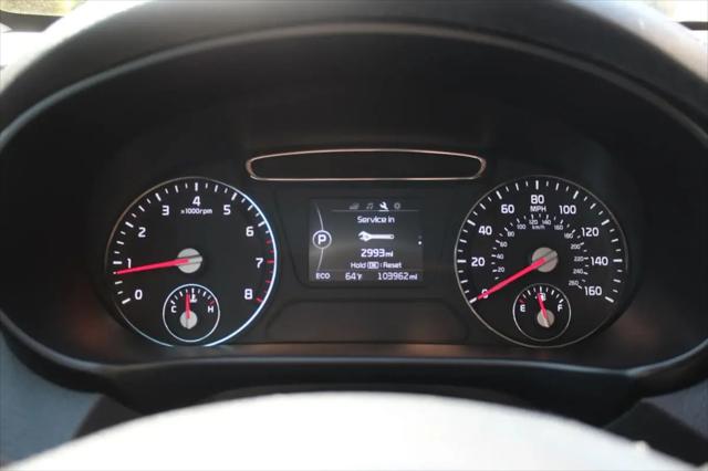 2016 Kia Sorento 3.3L LX