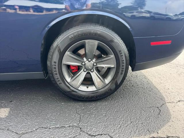 2016 Dodge Challenger SXT