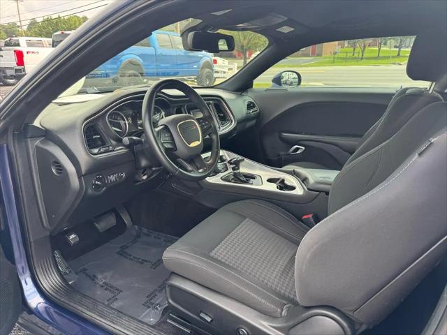 2016 Dodge Challenger SXT